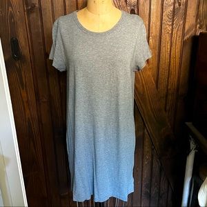 Lululemon S/S Grey T Shirt Dress with Back Detail Size 6